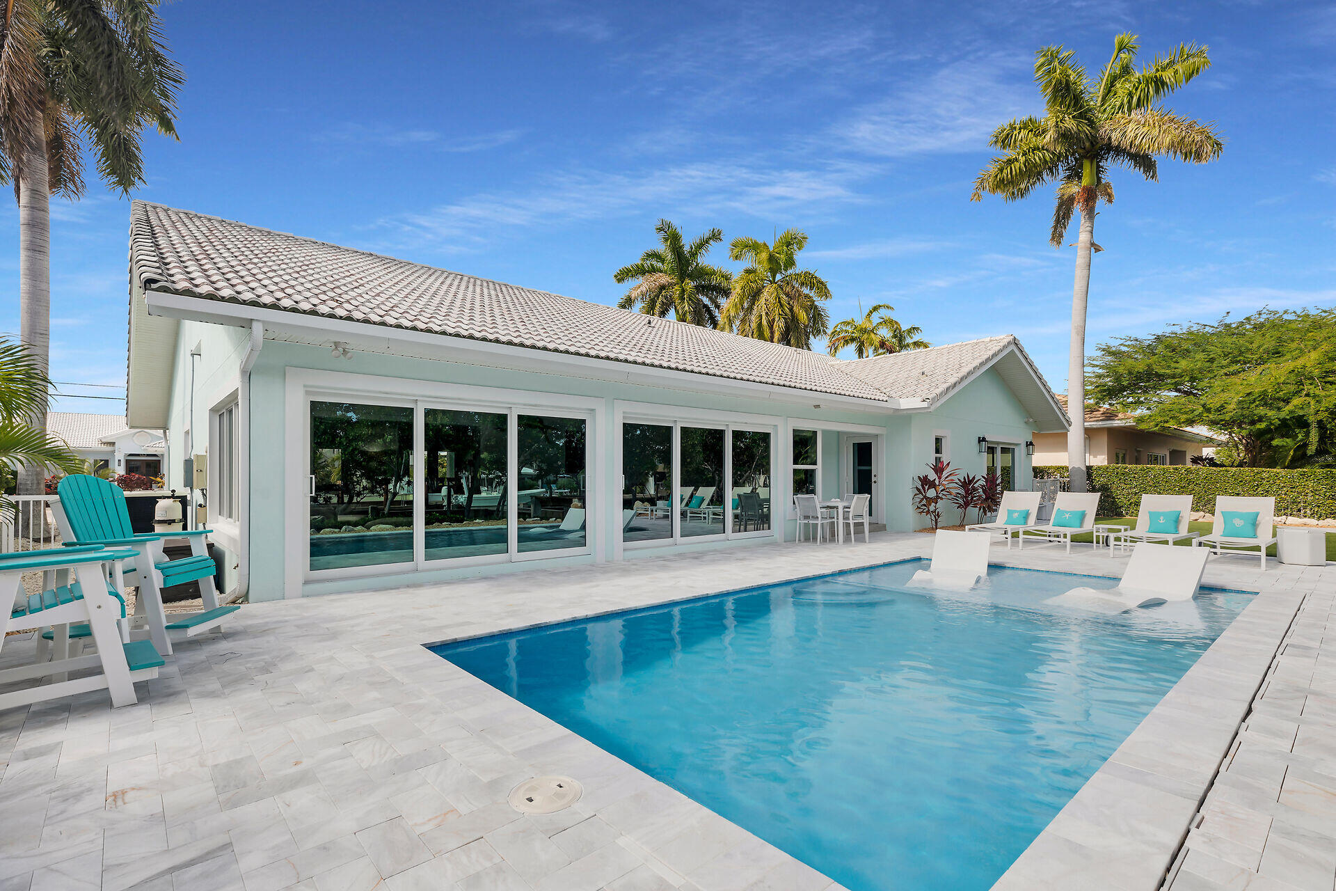230 13th Street Key Colony Beach, FL 33051 - Photo 5 of 71 virtual-tour-360887-17