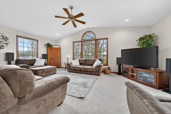 $319,900 | 5333 Bechtel Court, Marion, IN 46952