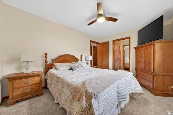 $319,900 | 5333 Bechtel Court, Marion, IN 46952