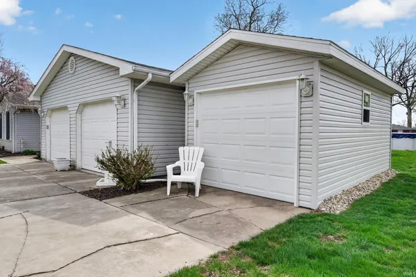 $319,900 | 5333 Bechtel Court, Marion, IN 46952