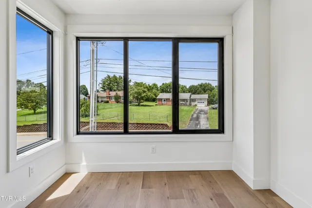 $475,000 | 1533 Pactolas Road, Unit 104, Johnson City, TN 37604