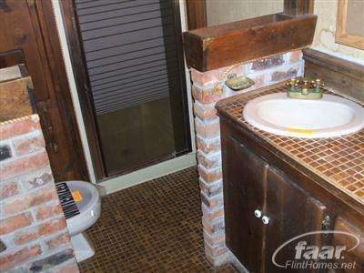 6510 General Squier Road Almont, MI 48003 - Photo 6 of 10 20165963-5.JPG