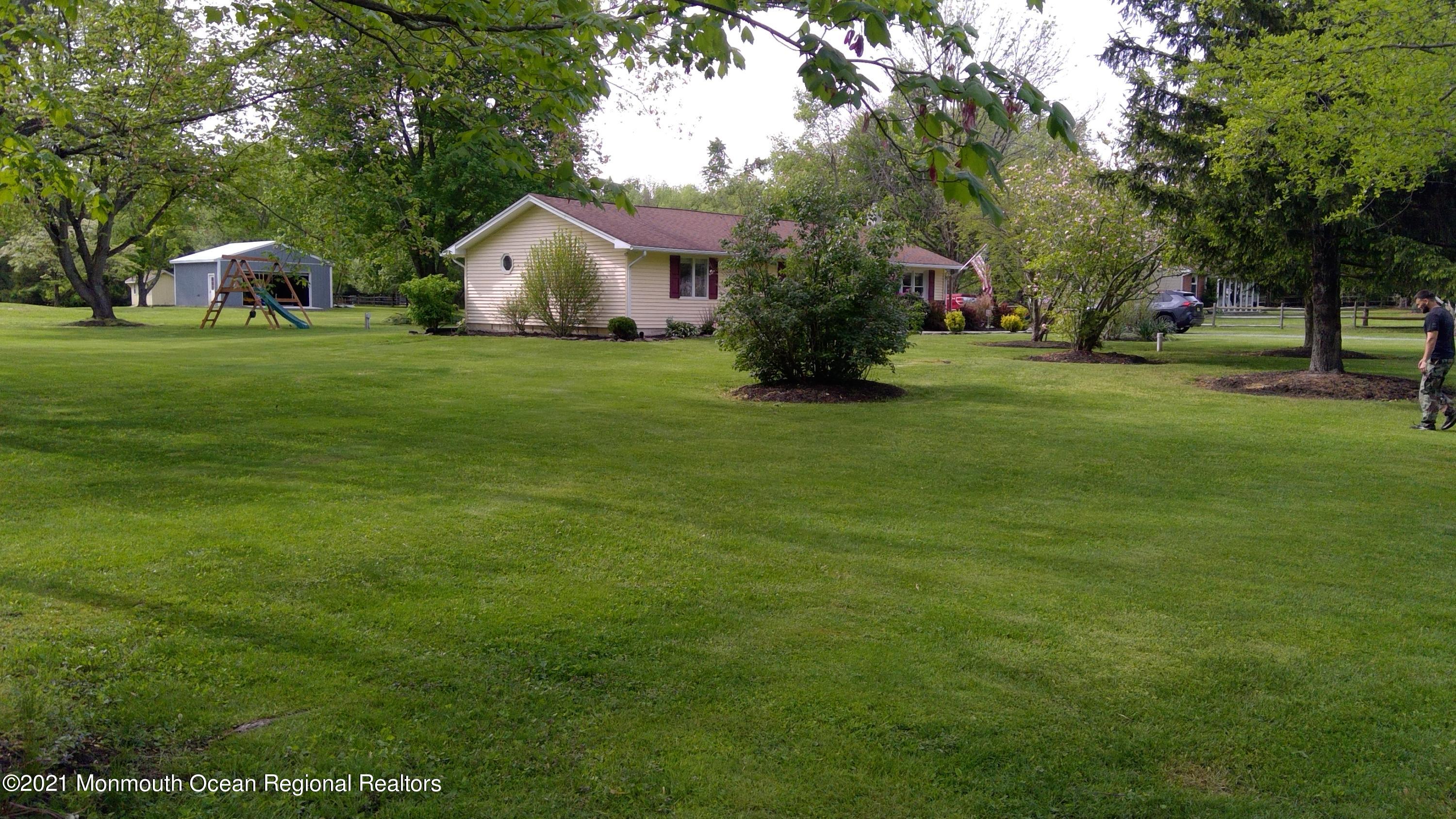 51 Brandywine Road Pemberton, NJ 08068 - Photo 4 of 35 WIN_20210506_16_21_18_Pro
