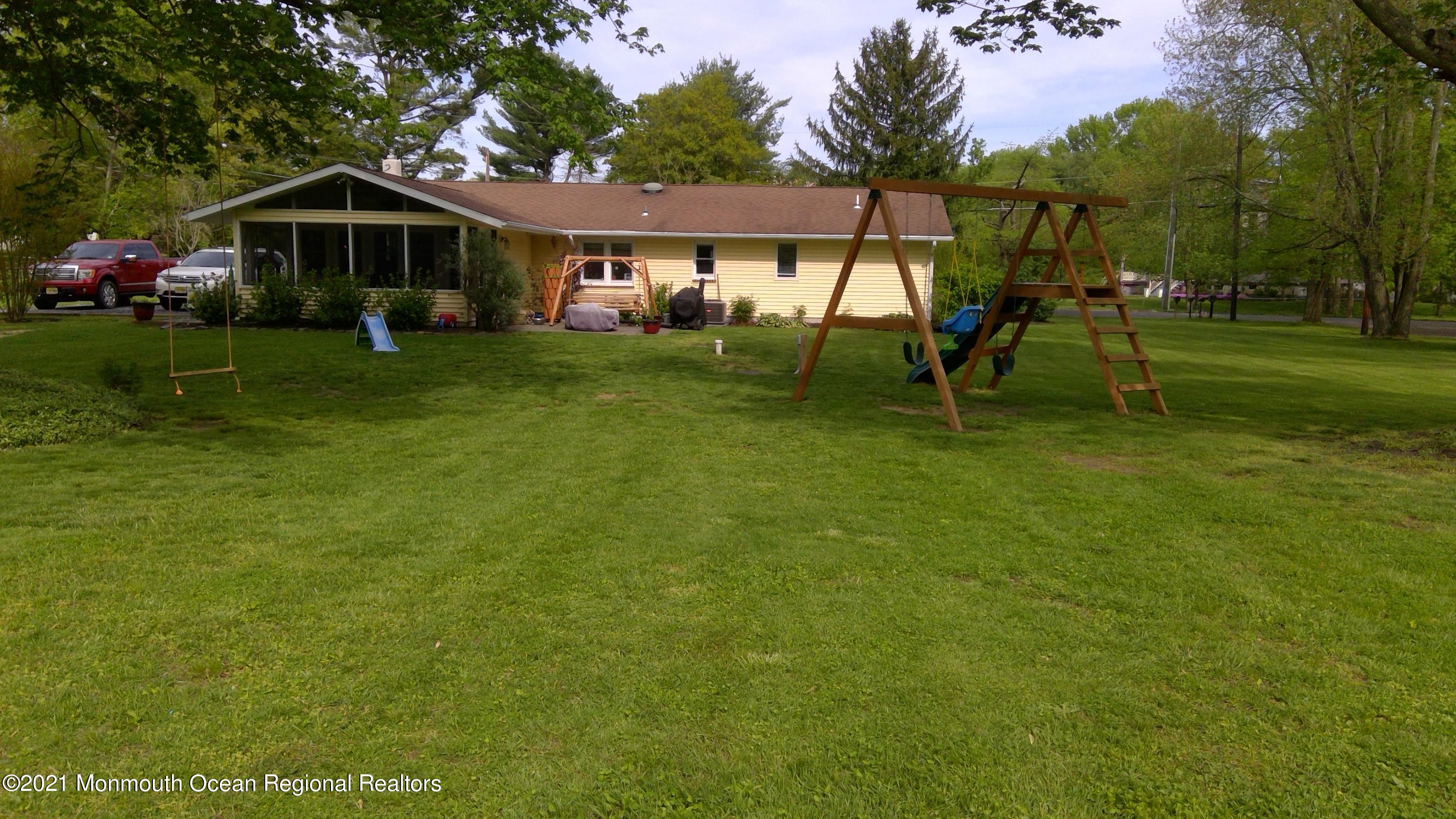 51 Brandywine Road Pemberton, NJ 08068 - Photo 10 of 35 WIN_20210506_16_23_46_Pro
