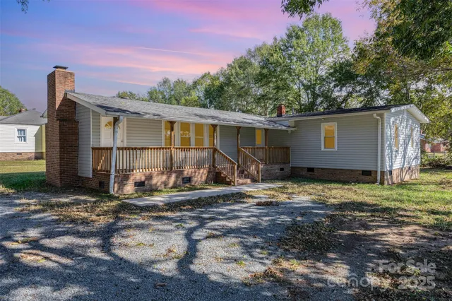 $200,000 | 511 South White Street, Marshville, NC 28103