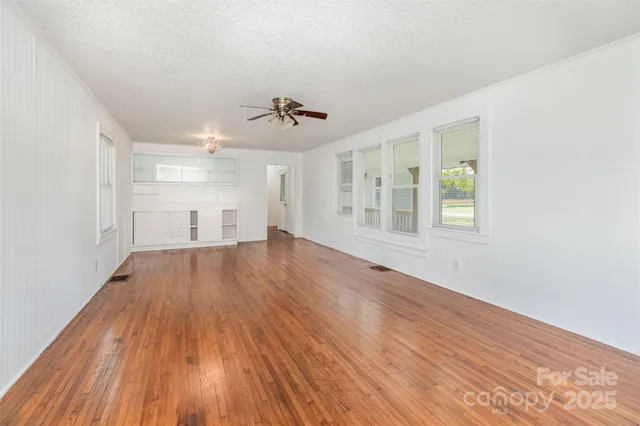 $200,000 | 511 South White Street, Marshville, NC 28103