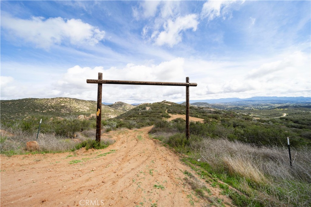 0 Newby Road Temecula, CA 92592 - Photo 20 of 24 a view of a outdoor space