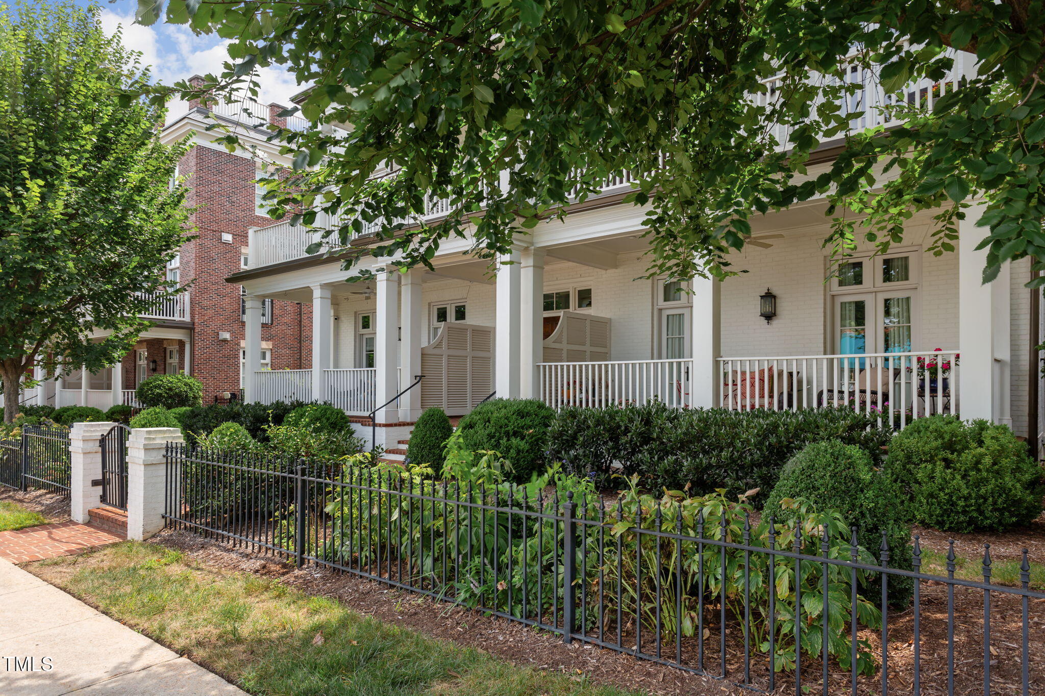2015 Fairview Road, Unit 200 Raleigh, NC 27608 - Photo 57 of 58 a front view of house with yard and green space