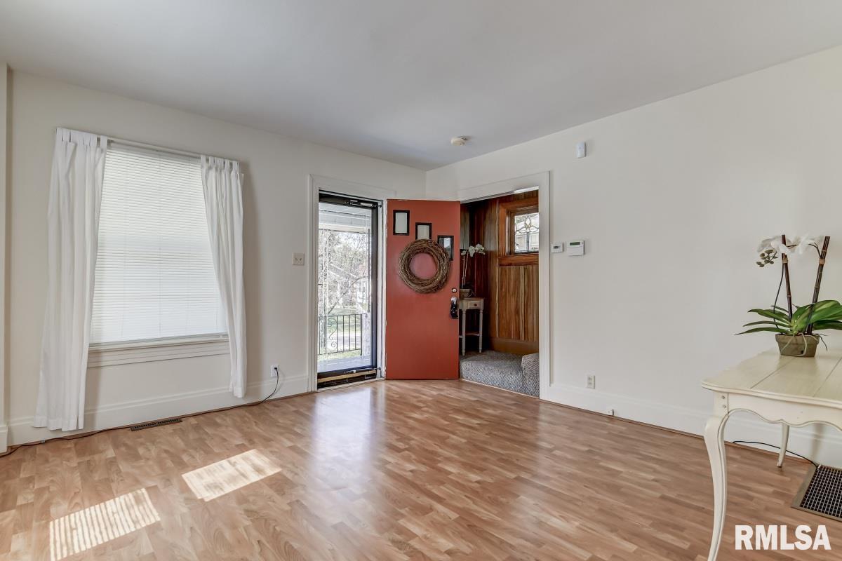 2440 South 9th Street Springfield, IL 62703 - Photo 11 of 31