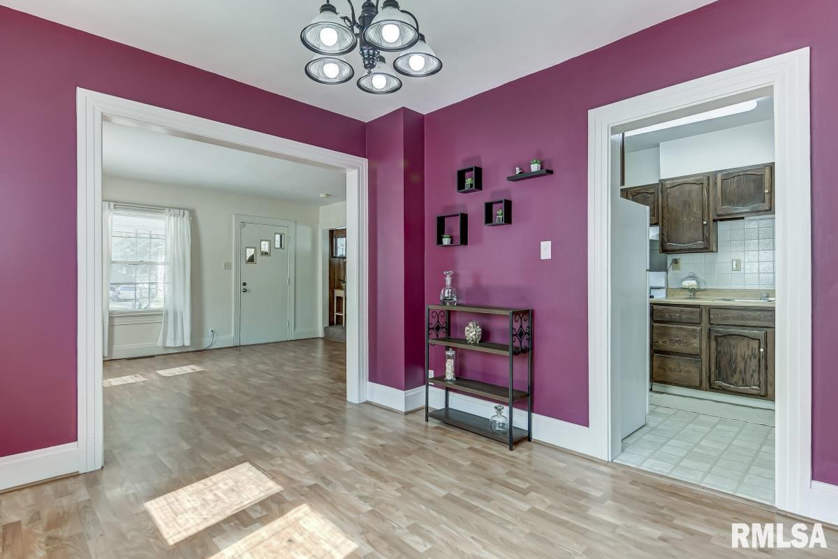 2440 South 9th Street Springfield, IL 62703 - Photo 12 of 31