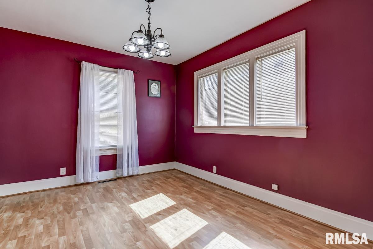 2440 South 9th Street Springfield, IL 62703 - Photo 14 of 31