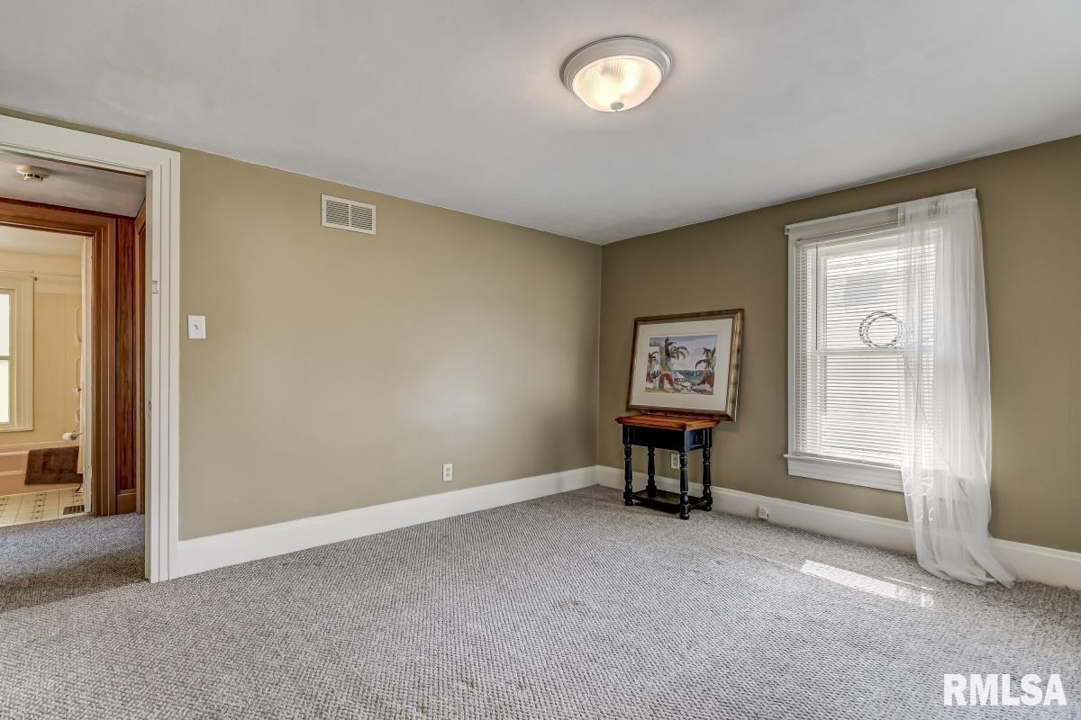 2440 South 9th Street Springfield, IL 62703 - Photo 22 of 31