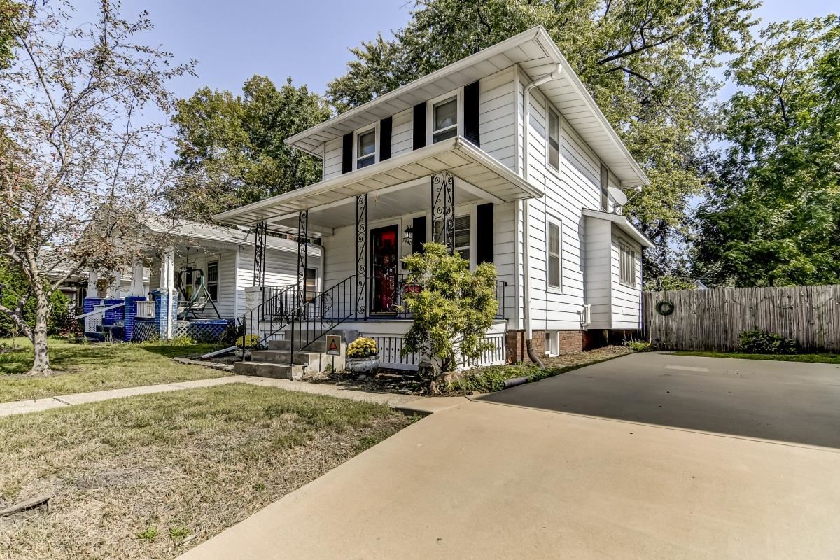 2440 South 9th Street Springfield, IL 62703 - Photo 4 of 31