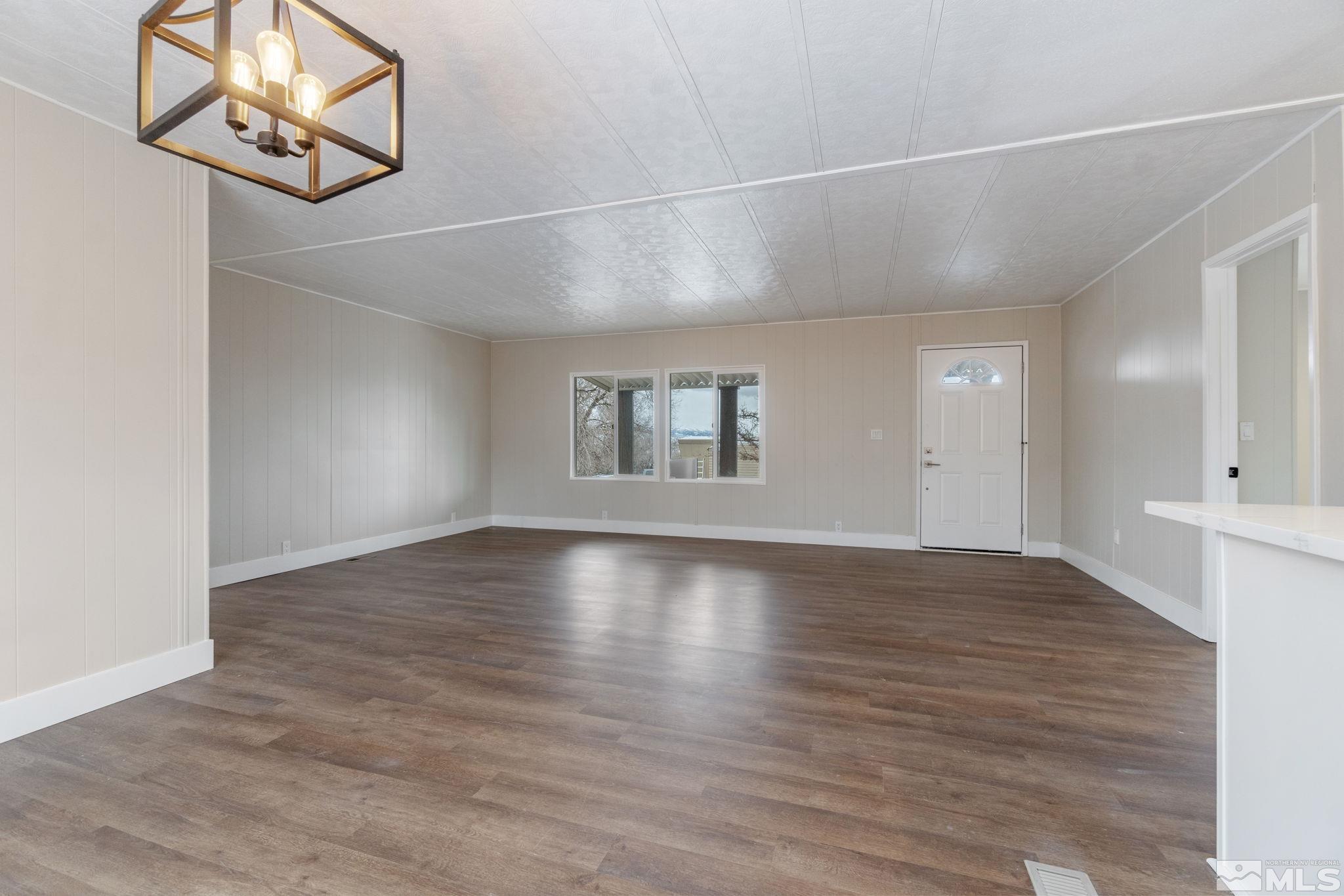 5861 Applegate Drive Sun Valley, NV 89433 - Photo 12 of 36 Photo 12