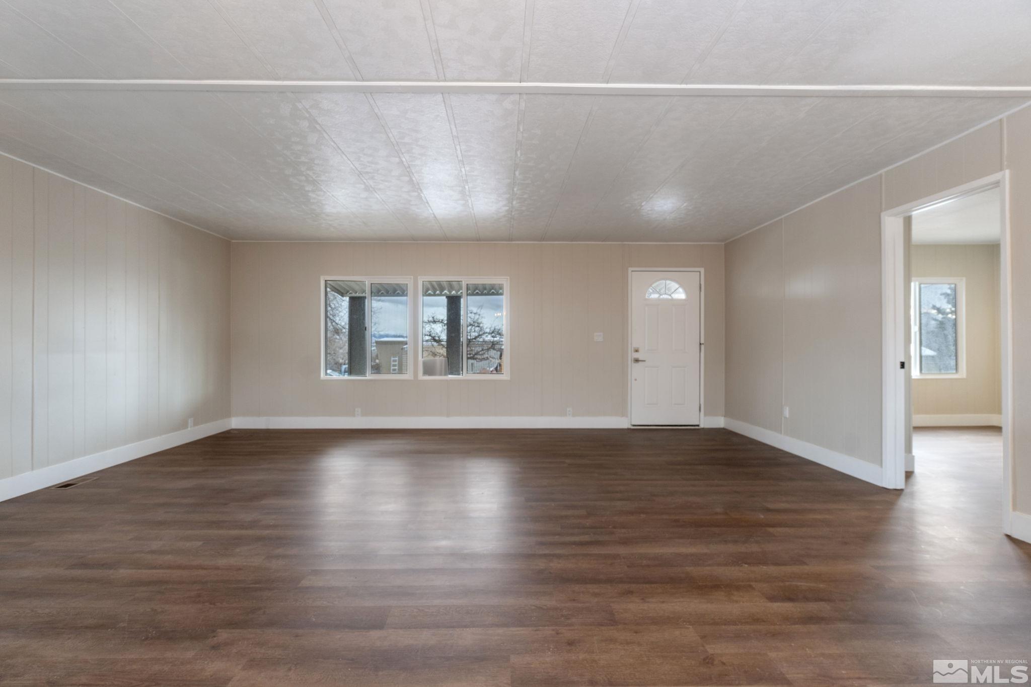 5861 Applegate Drive Sun Valley, NV 89433 - Photo 13 of 36 Photo 13