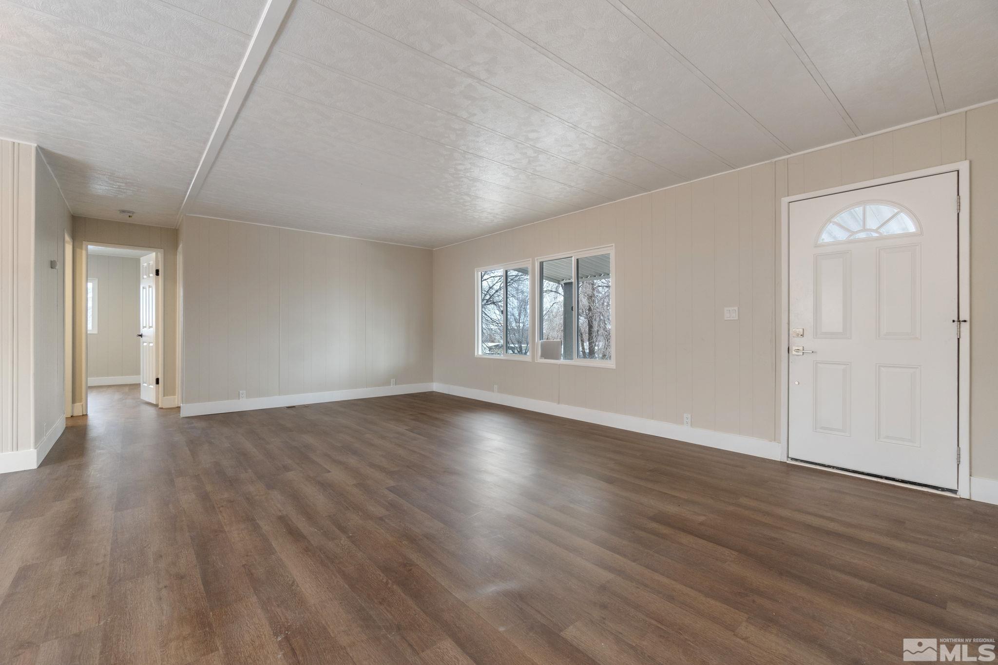 5861 Applegate Drive Sun Valley, NV 89433 - Photo 35 of 36 Photo 35