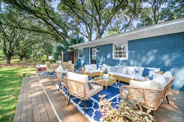 $640,000 | 444 York Street, Gulf Breeze, FL 32561