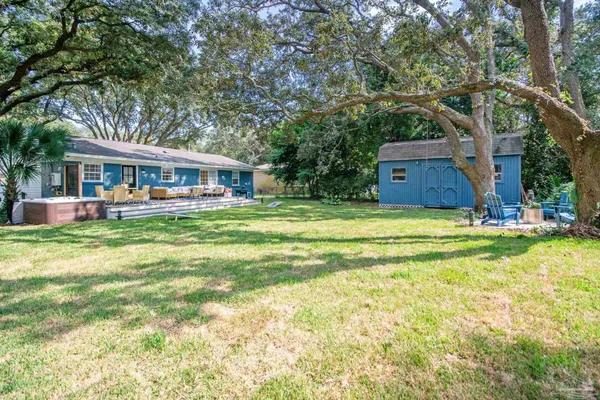 $640,000 | 444 York Street, Gulf Breeze, FL 32561