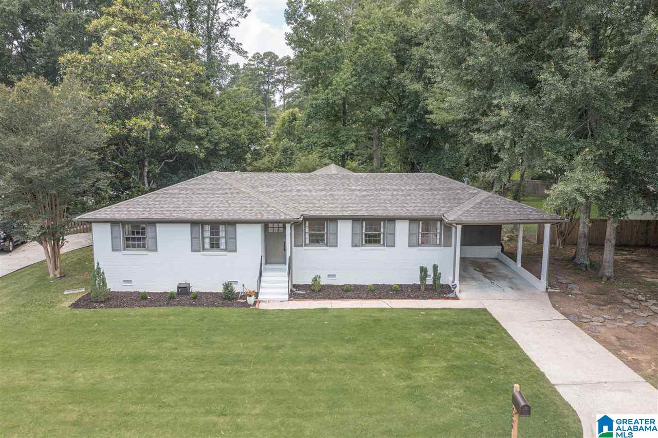 4308 MountainDale Road Birmingham, AL 35213 - Photo 3 of 40