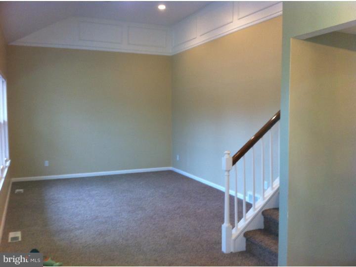 457 Greene Road Warminster, PA 18974 - Photo 6 of 25