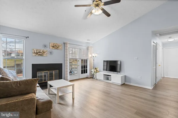$245,000 | 6410 Greenfield Road, Unit 1008, Elkridge, MD 21075