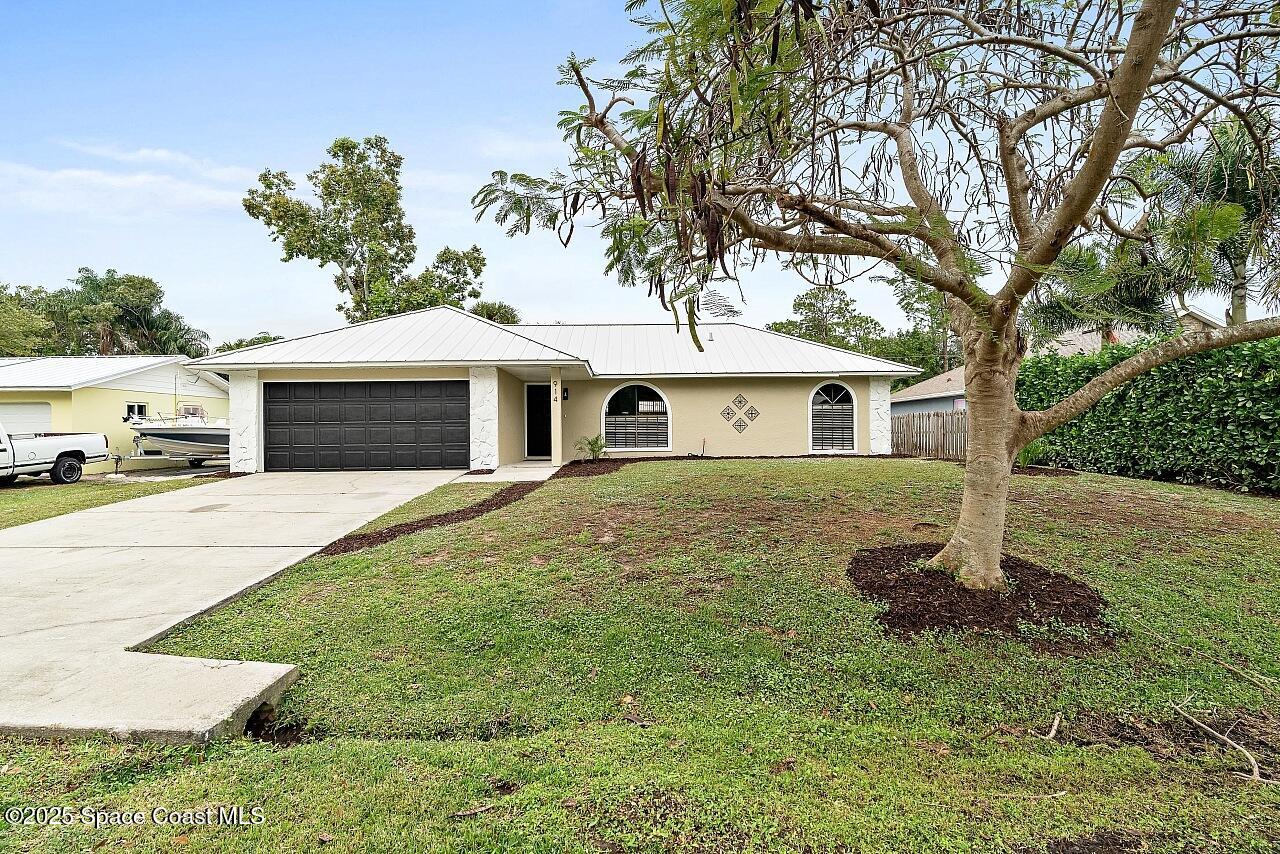 914 Devon Avenue Sebastian, FL 32958 - Photo 1 of 40 1