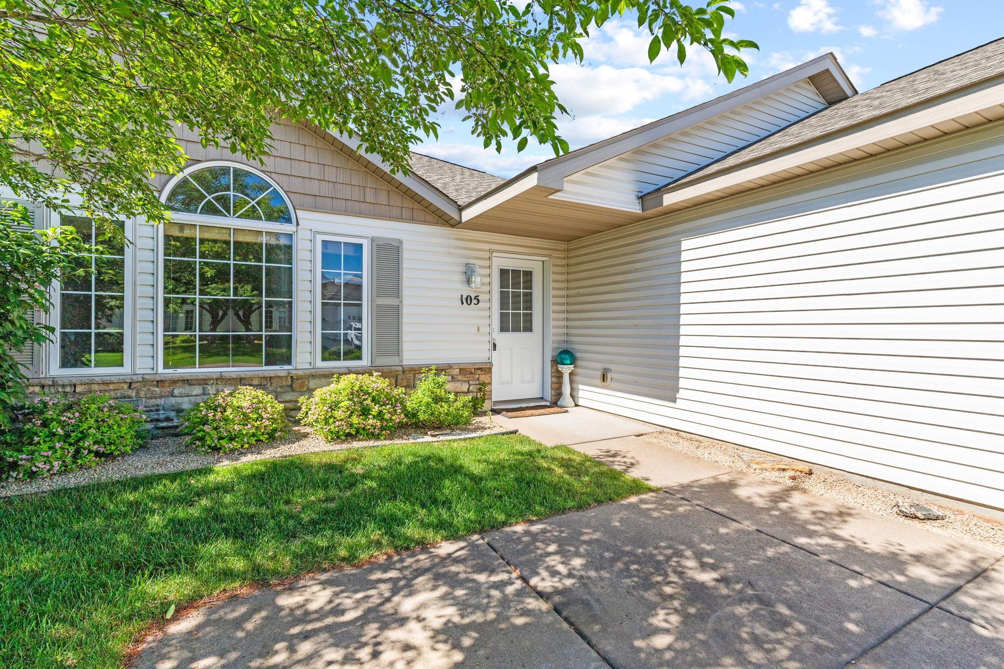 105 Bridgewater Trail Hudson, WI 54016 - Photo 5 of 22