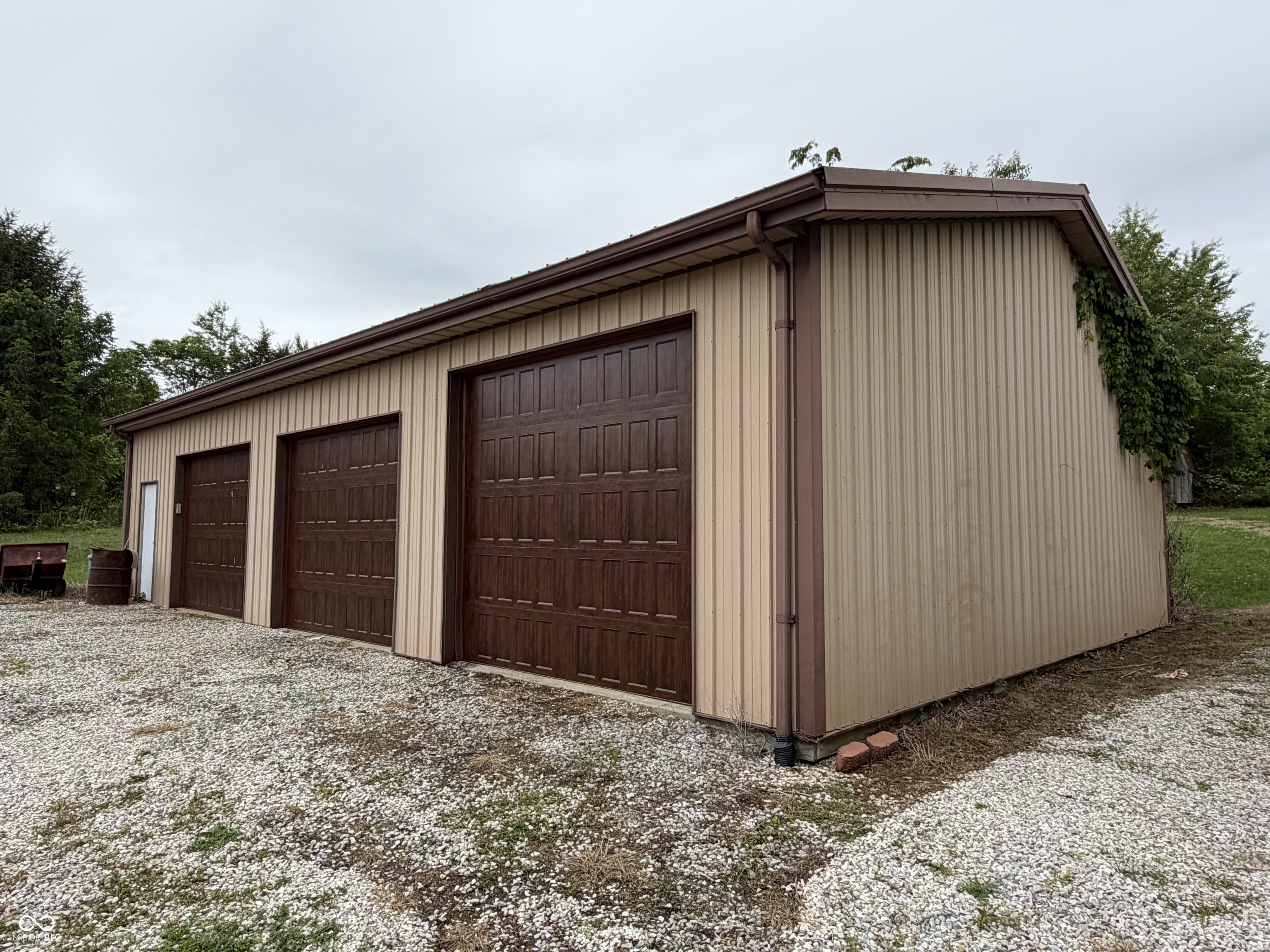 1274 Twin Pond Road Bedford, IN 47421 - Photo 35 of 38