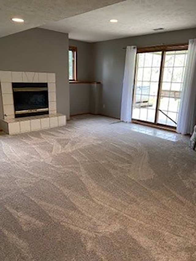 8050 Killarney Aire Road Roscoe, IL 61073 - Photo 3 of 36 Gallery Image 3