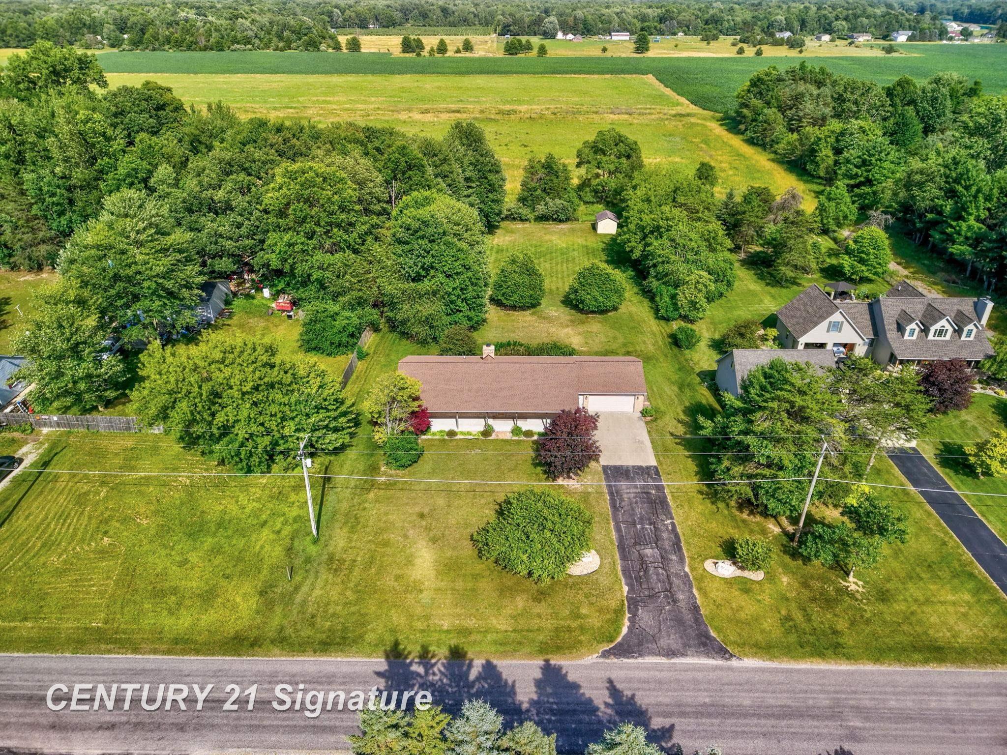 3725 Trimm Road Saginaw, MI 48609 - Photo 2 of 59