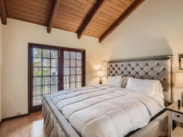 $4,650 | 8694 Villa La Jolla Drive, Unit 1, La Jolla, CA 92037