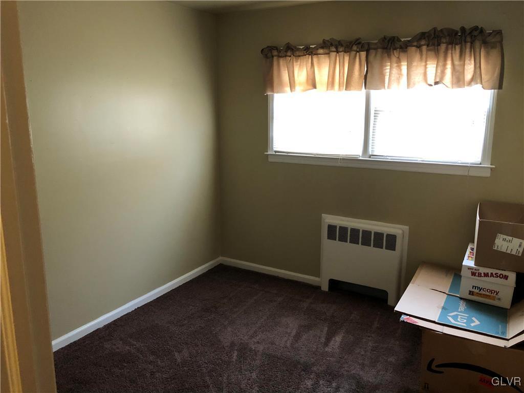 2962 Avon Road Bethlehem, PA 18017 - Photo 29 of 30 Gallery Image 29