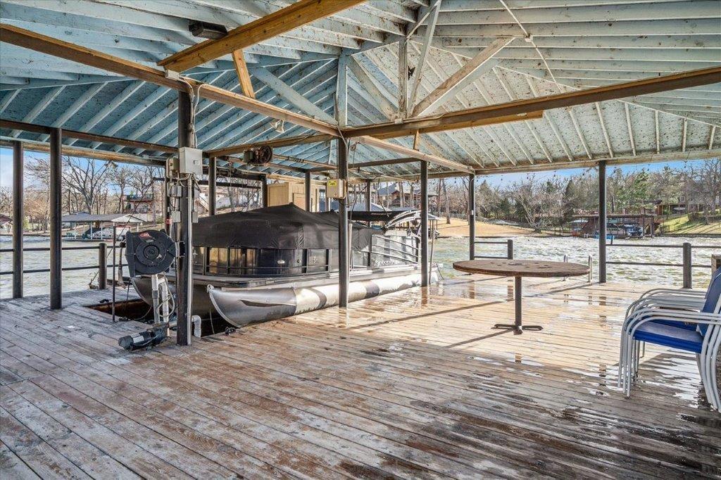 154 Bayside Circle Malakoff, TX 75148 - Photo 36 of 40 a view of a swimming pool with a patio