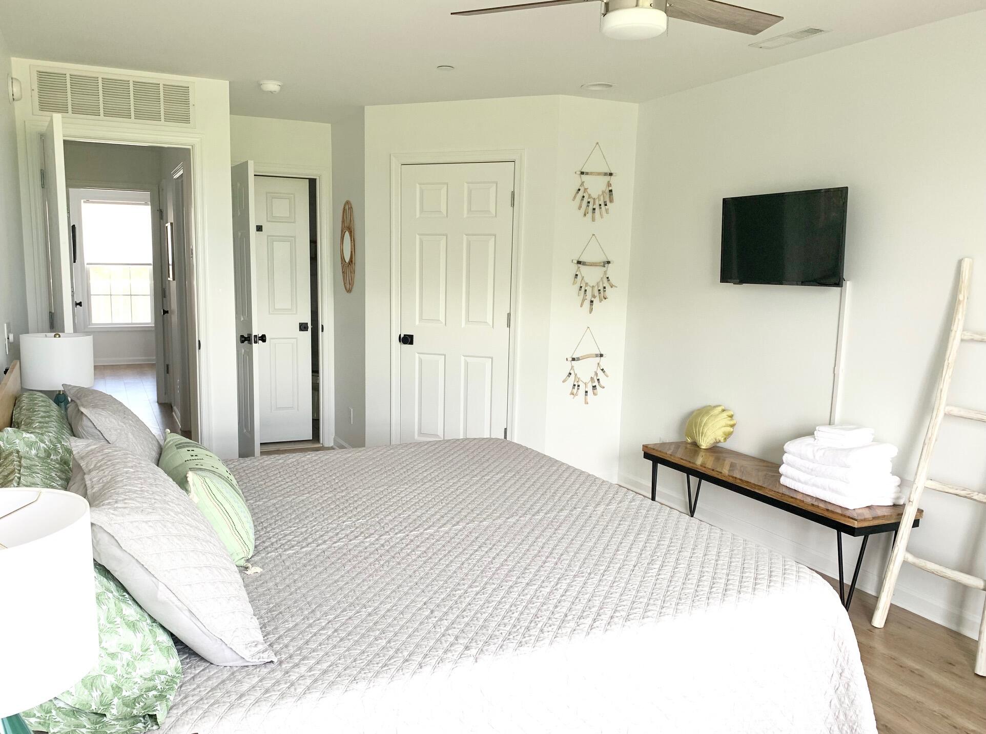 2262 Folly Road, Unit 2H Charleston, SC 29412 - Photo 14 of 19 14