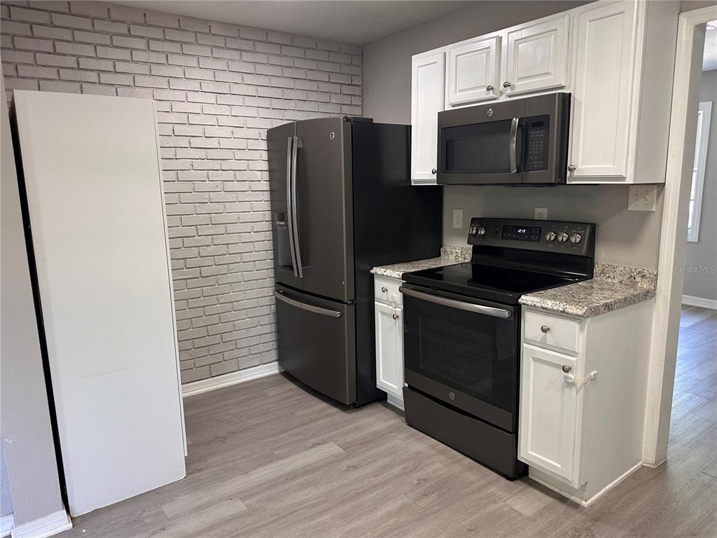 4017 Watson Road Tampa, FL 33610 - Photo 24 of 38
