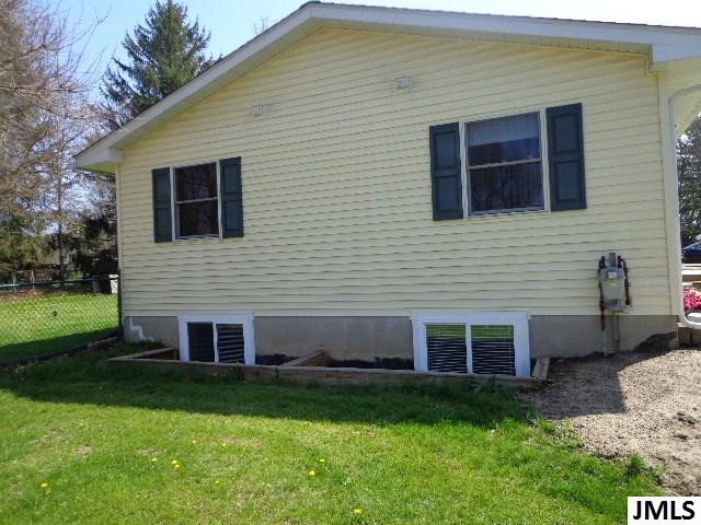 6310 Wells Road Jackson, MI 49201 - Photo 4 of 26 Photo 4