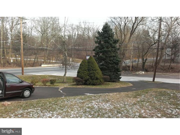 102 Church Road Elkins Park, PA 19012 - Photo 23 of 24 Exterior Back
