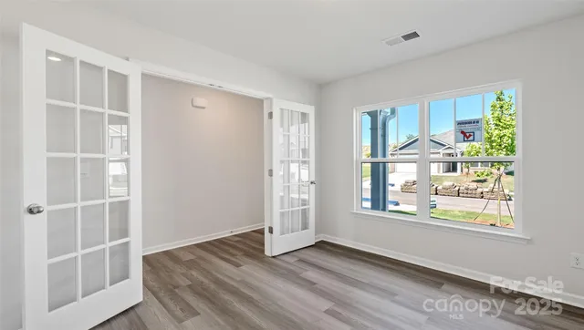 $404,990 | 155 Creekwalk Lane, Waynesville, NC 28785