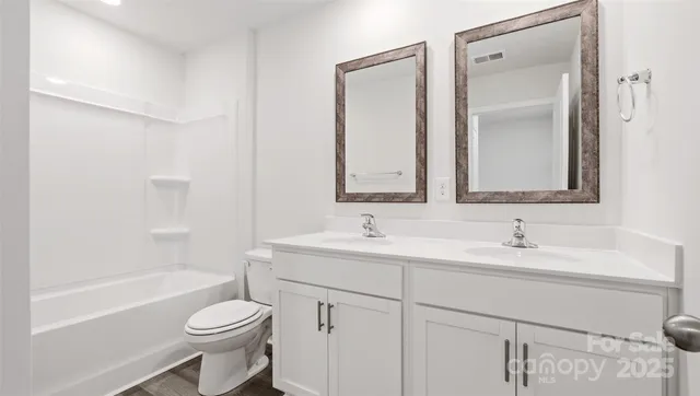 $404,990 | 155 Creekwalk Lane, Waynesville, NC 28785