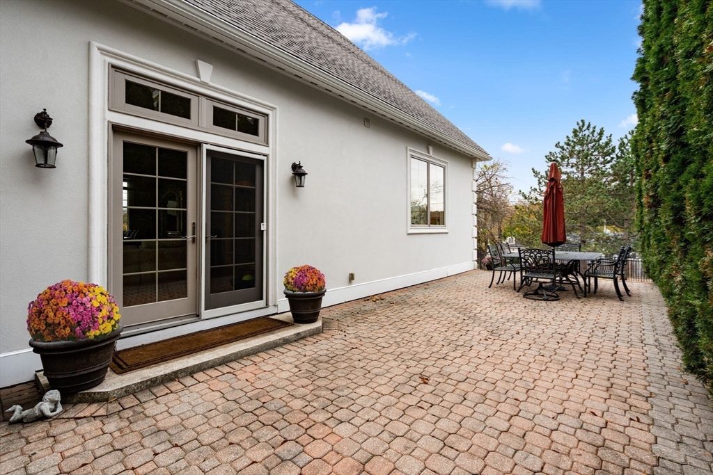 29 Clifton Road Newton, MA 02459 - Photo 21 of 22 Gallery Image 21