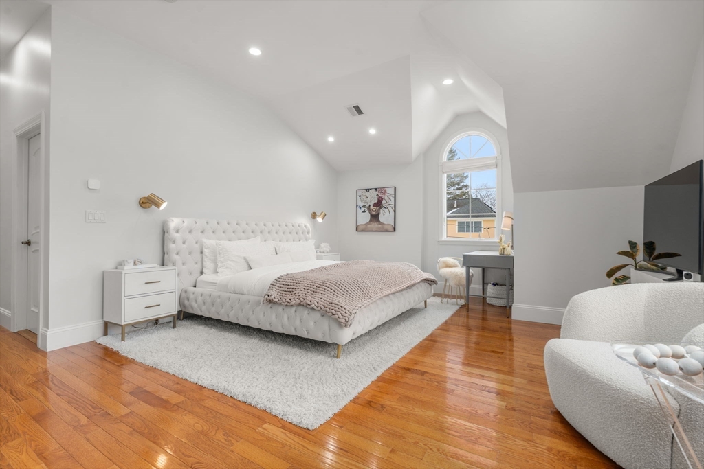 29 Clifton Road Newton, MA 02459 - Photo 10 of 22 Gallery Image 10