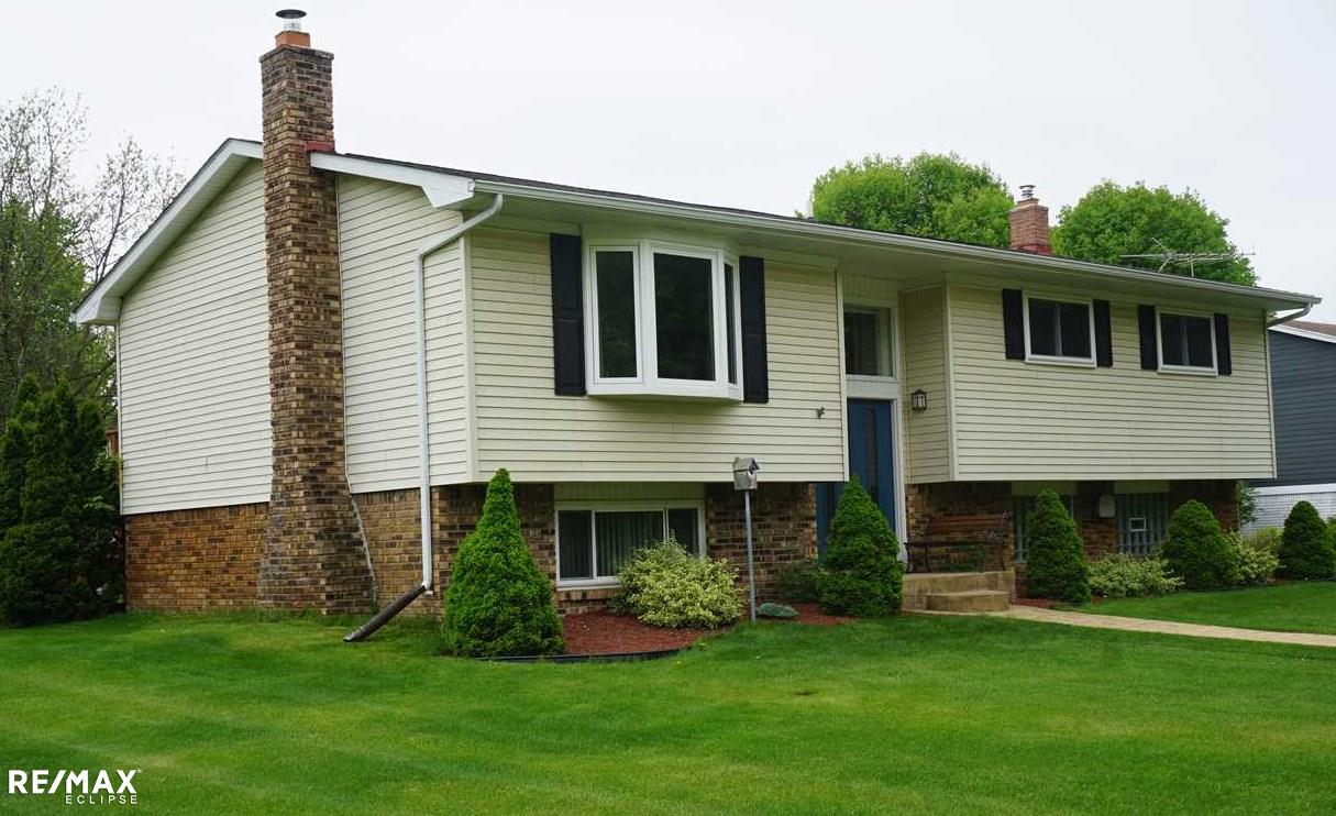 8920 Messmore Road Utica, MI 48317 - Photo 2 of 29 31380822-1.JPG