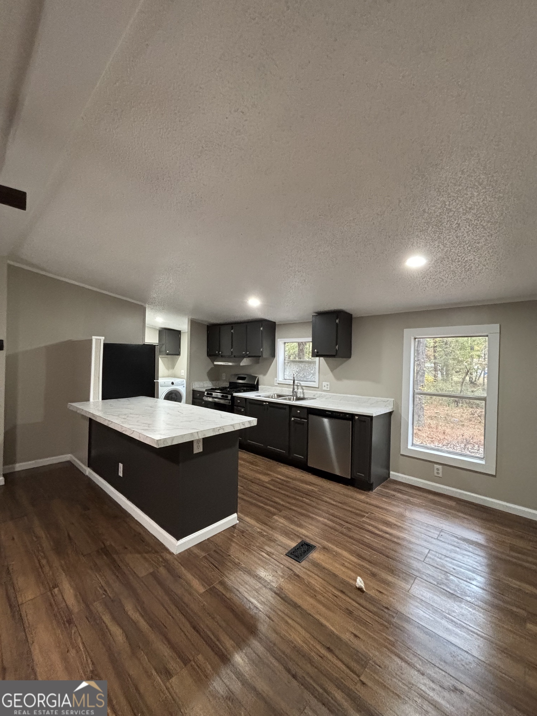 409 Paiute Road Locust Grove, GA 30248 - Photo 10 of 22