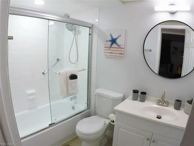 $289,900 | 170 Turtle Lake Court, Unit 103, Naples, FL 34105