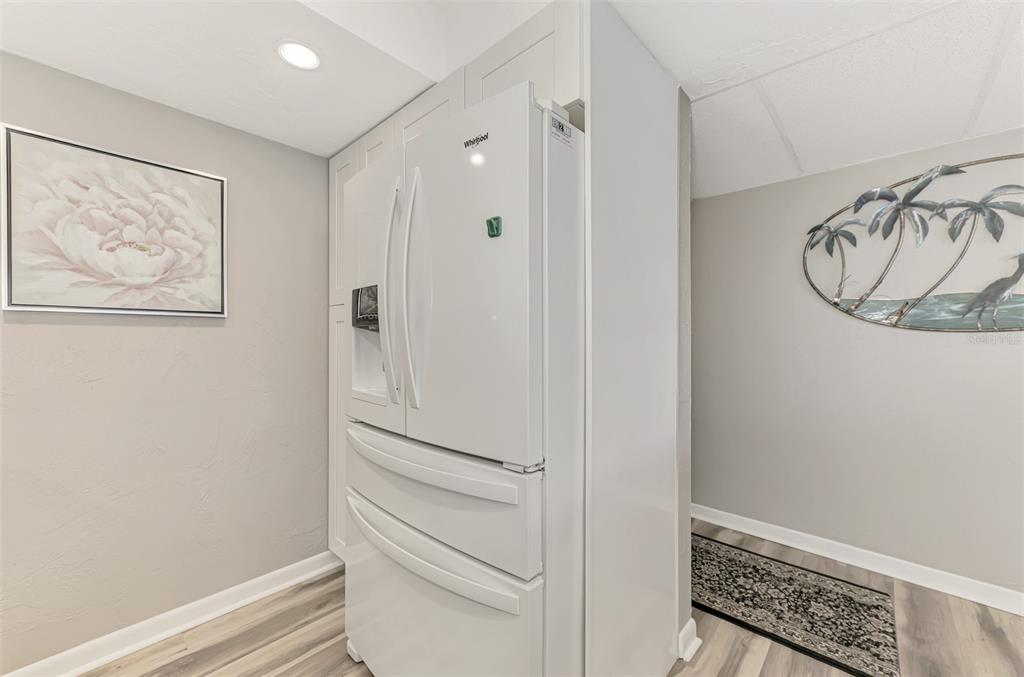 631 Alhambra Road, Unit 1004 Venice, FL 34285 - Photo 18 of 71