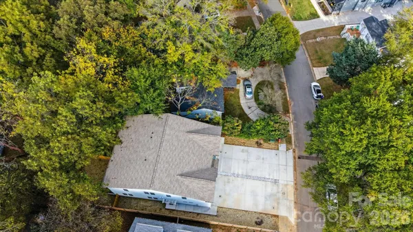 $589,000 | 105 North Smallwood Place, Charlotte, NC 28216
