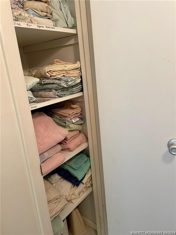 2600 Southeast Ocean Boulevard, Unit H9 Stuart, FL 34996 - Photo 12 of 21 a view of a small space