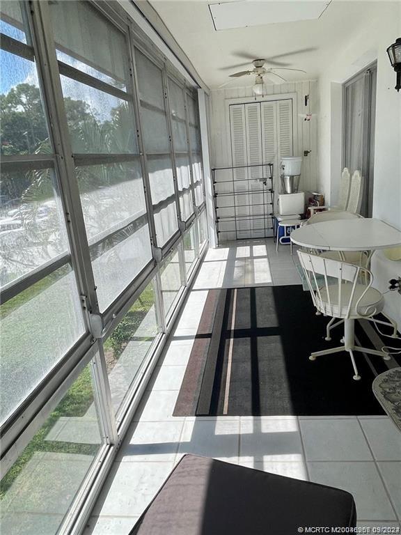 2600 Southeast Ocean Boulevard, Unit H9 Stuart, FL 34996 - Photo 20 of 21 a picture of table tennis room with furniture