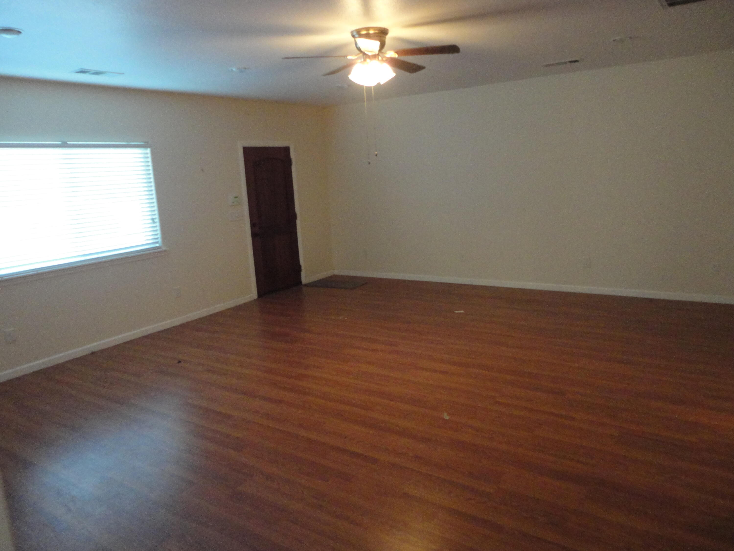 326 Sycamore Avenue Lindsay, CA 93247 - Photo 28 of 47 DSC04821