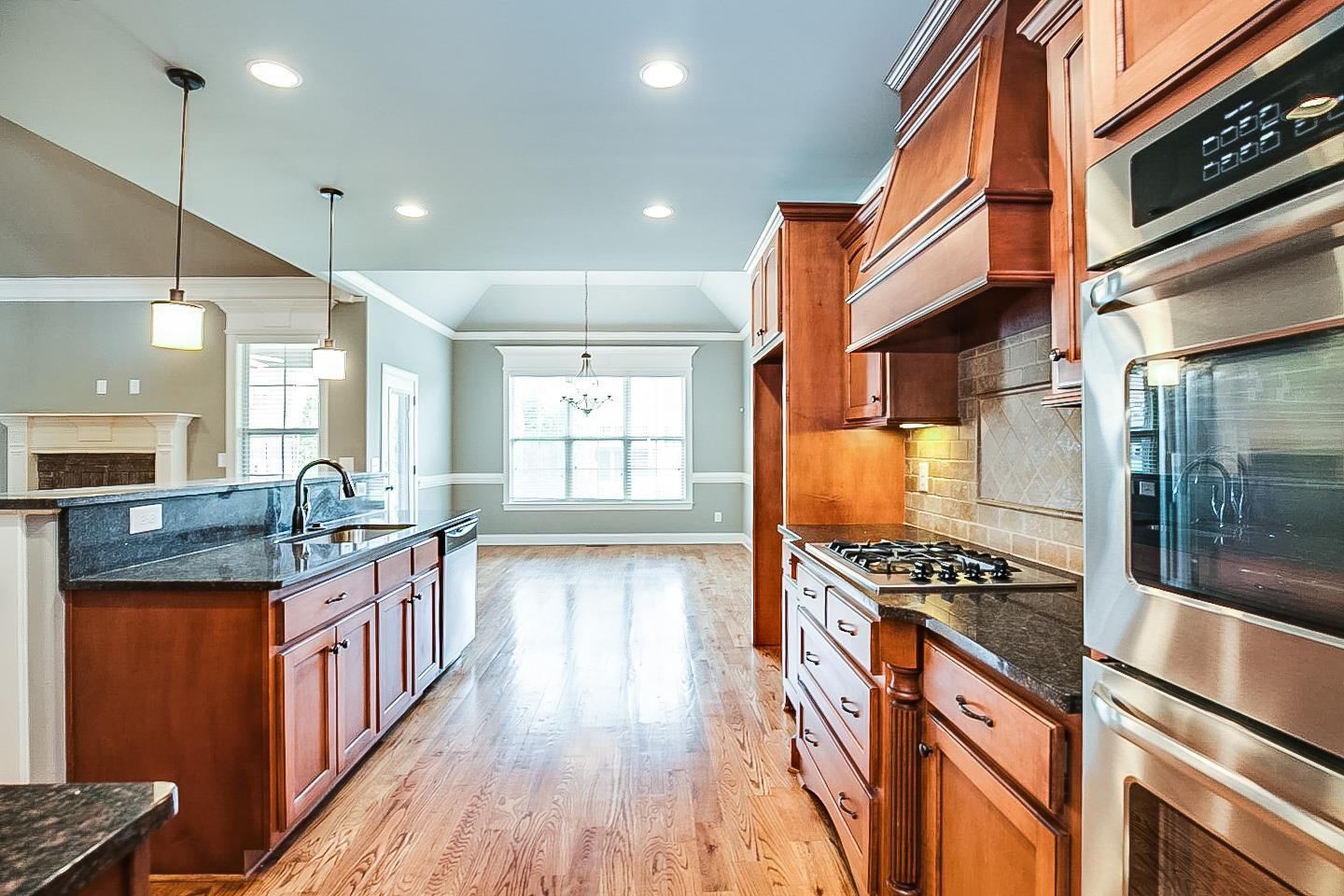 7006 Brindle Ridge Way Spring Hill, TN 37174 - Photo 3 of 18 Gallery Image 3